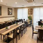 酒店 Magnific *