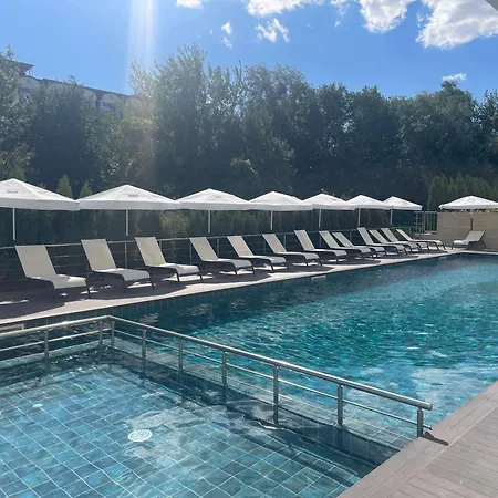 Magnific ホテル *