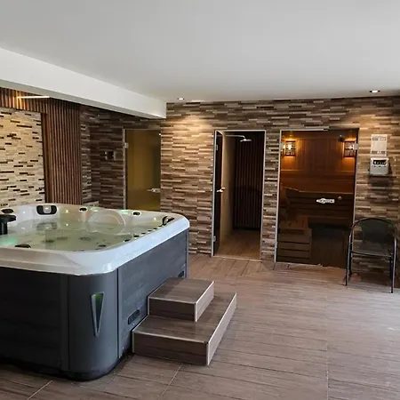 酒店 Magnific *